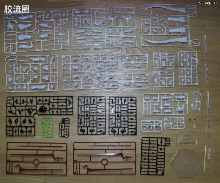 寿屋综合拼装模型系列 EVA 第13号机 疑似神化第3+形态(推定) - 图片